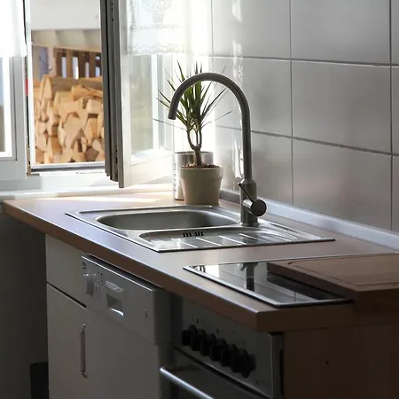 The Green Door Apartman *